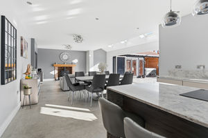 Photo 76- click for photo gallery